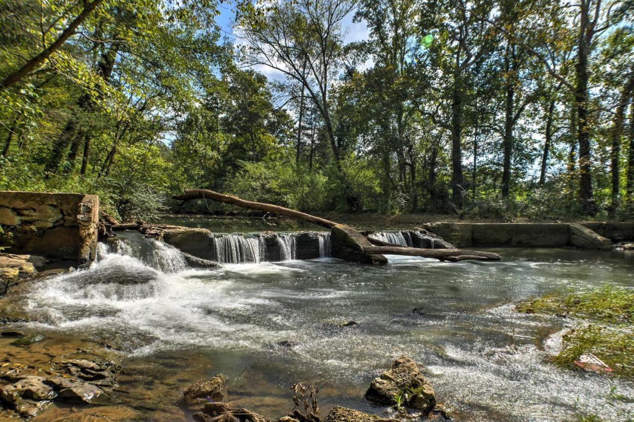 Creekfront Cabin Near Chattanooga With Hot Tub! Ooltewah Экстерьер фото