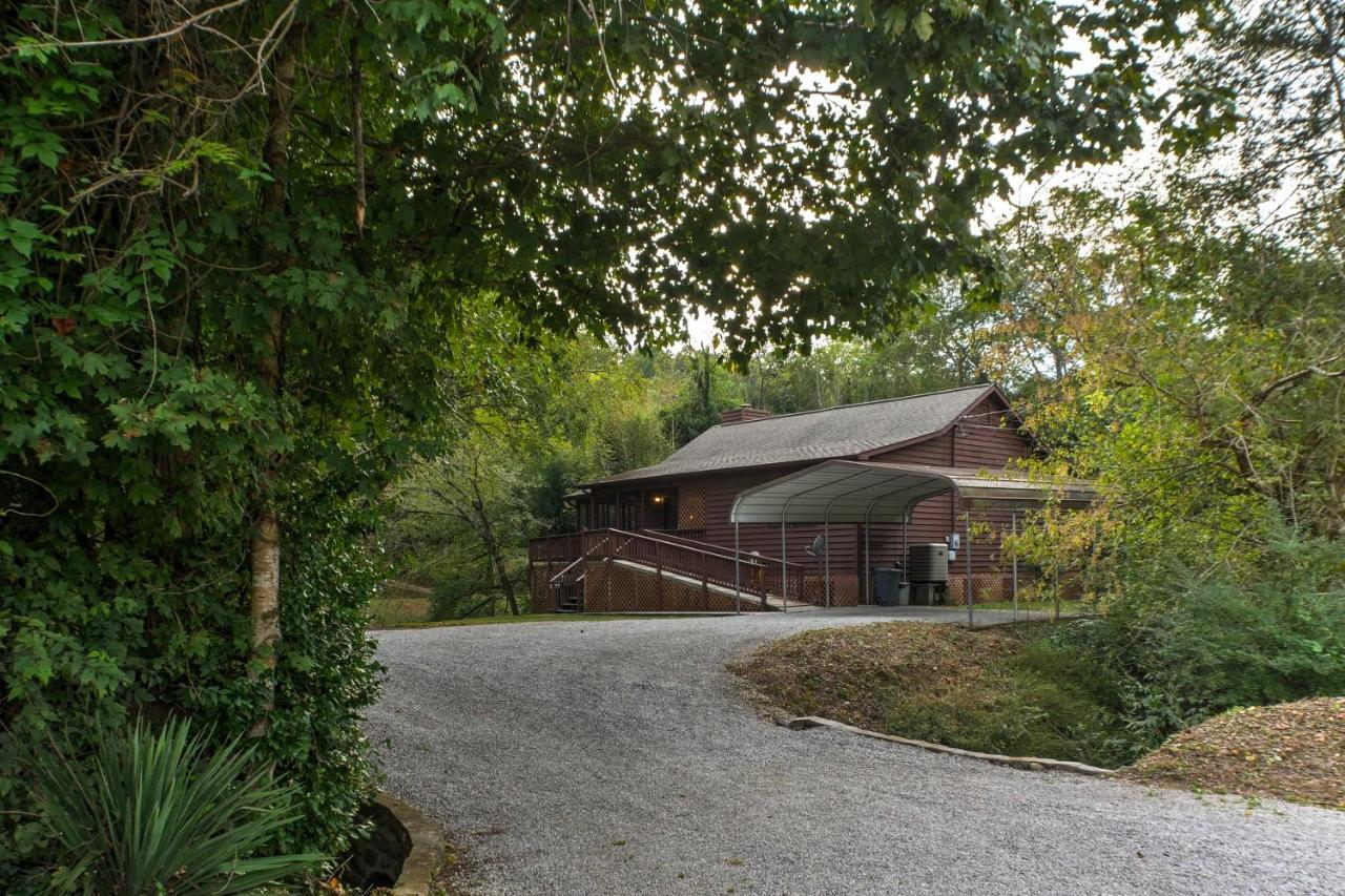 Creekfront Cabin Near Chattanooga With Hot Tub! Ooltewah Экстерьер фото